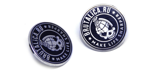 Brutalica pin