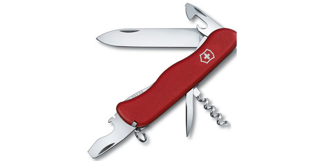Victorinox 0.8353 Picknicker red