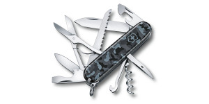 Victorinox Huntsman Navy Camouflage 1.3713.942